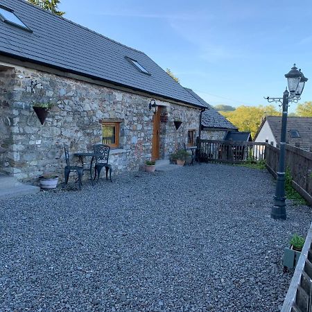 The Reindeer Retreat Buttercup Twin Otel Kidwelly Dış mekan fotoğraf